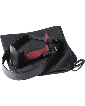Fujifilm BLC-XT1 Bottom Leather Case (Black)