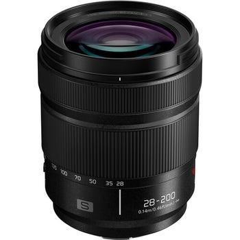 Panasonic Lumix S 28-200mm f/4-7.1 zoom lens, front angled view showing zoom markings and large front element