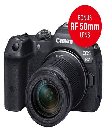 Canon EOS R7 with RF-S 18-150mm IS STM lens and red bonus RF 50mm lens promotion badge