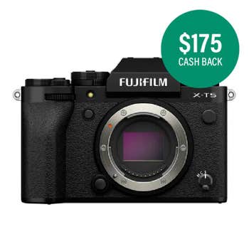 Fujifilm X-T5 Mirrorless Camera Body (Black)