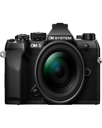 OM System OM-5 Mark II wiht 12-45mm Lens - Black