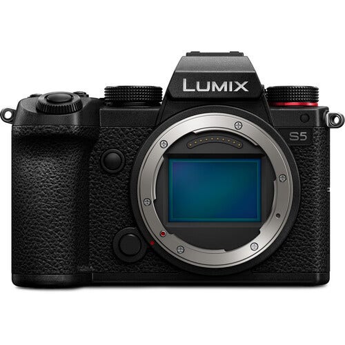 LUMIX S5 20−60mm Panasonic Lumix S5 with 20-60mm Lens | CameraPro Australia