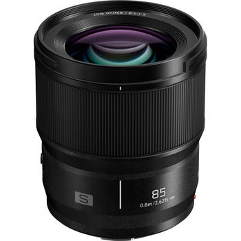 Front view of Panasonic Lumix S 85mm f/1.8 L-Mount lens showing large glass element and 85mm marking