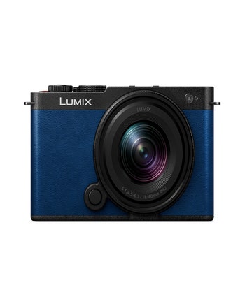 Front view of Panasonic Lumix S9 Night Blue camera with 18-40mm lens attached