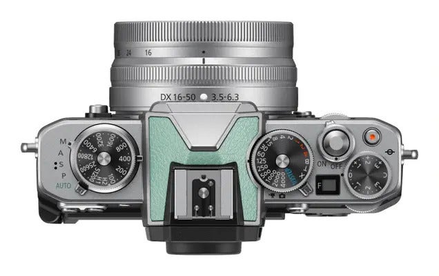 Nikon Z fc Green + NIKKOR Z DX 16-50 VR SL Mirrorless Camera Kit