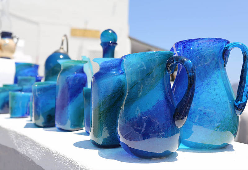 Clourful blue glasses, taken using the Canon EF 35mm f/1.4 L II USM lens
