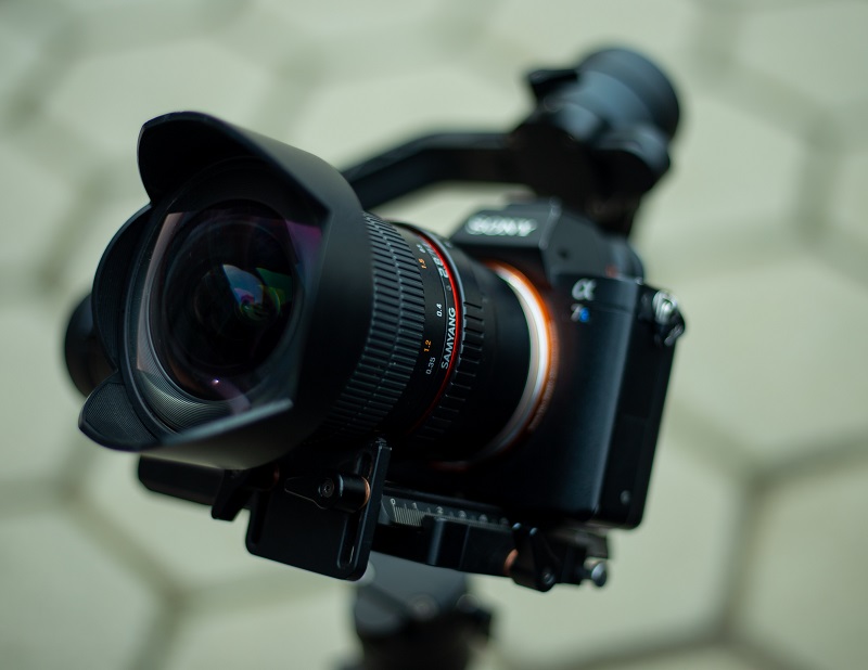 sony mirrorless camera