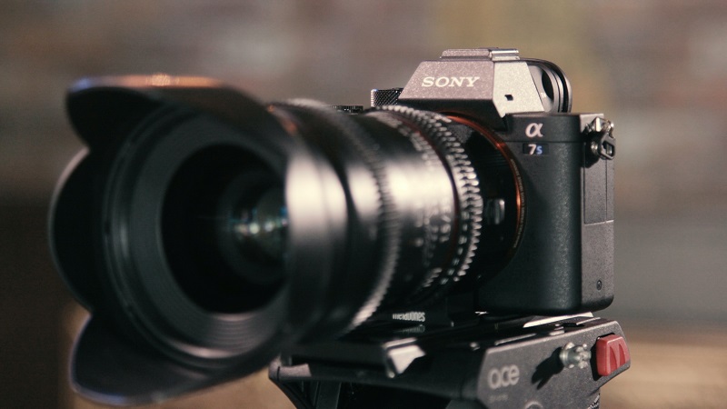 sony mirrorless camera